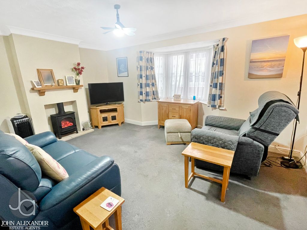 Property photo 2 of 21 20251030_144436529_0.5