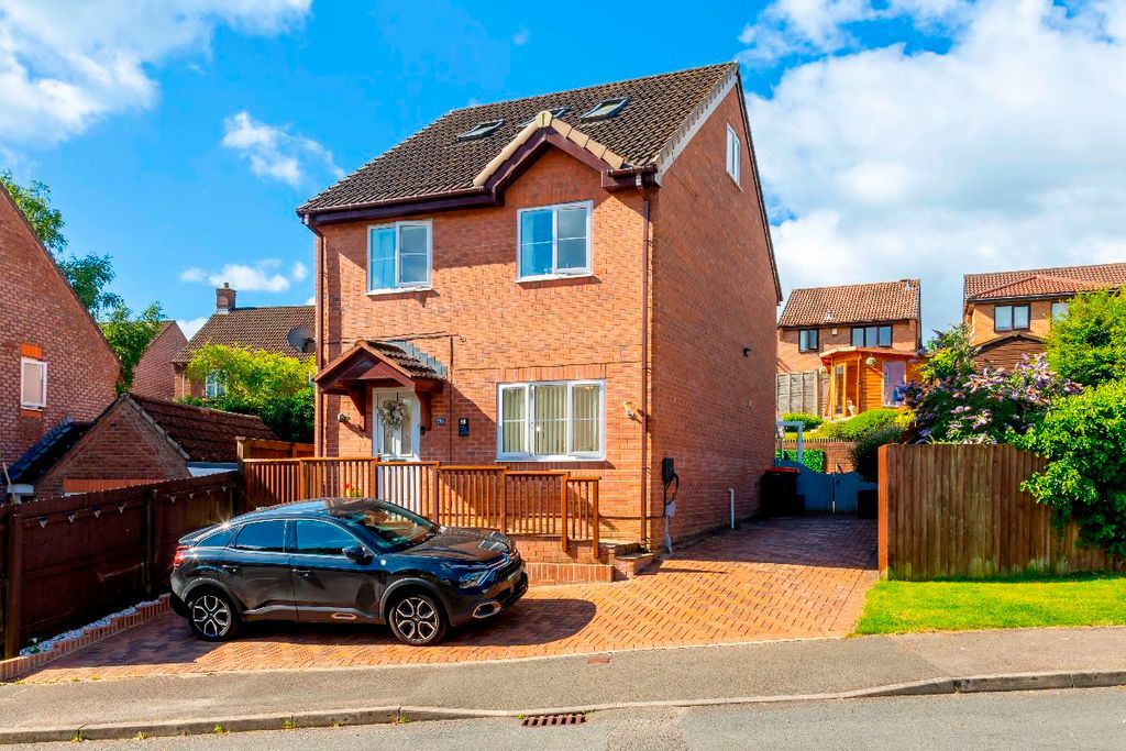 Property photo 1 of 38