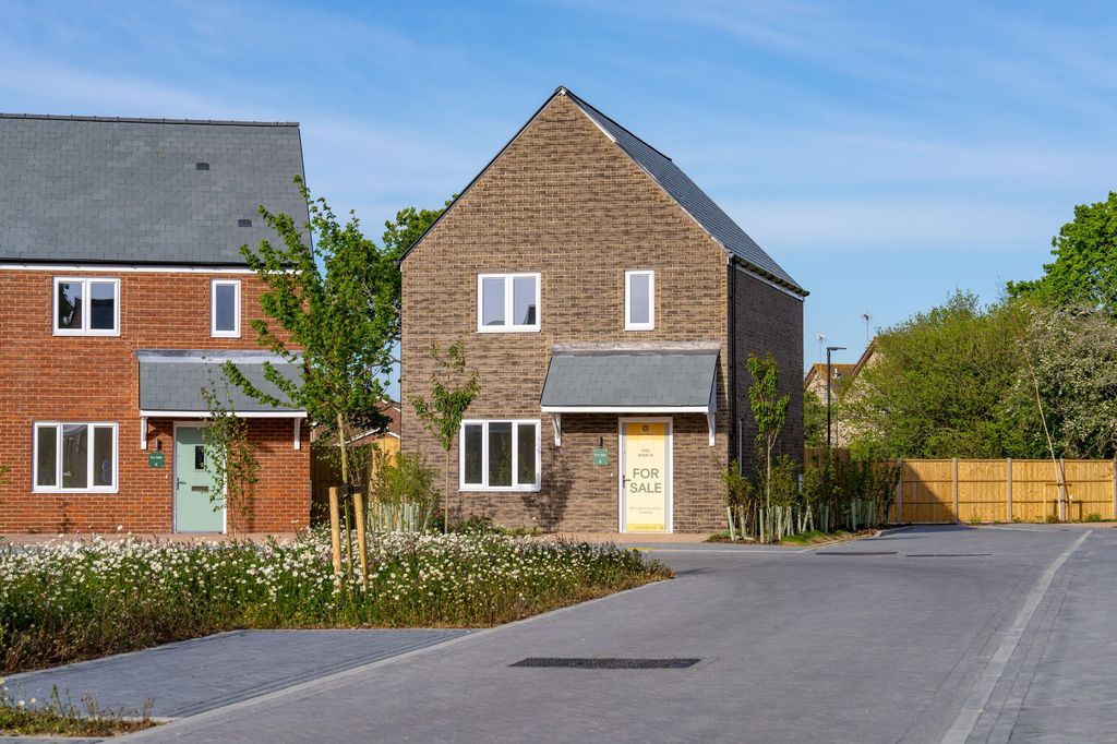 Property photo 1 of 12 Plot 11