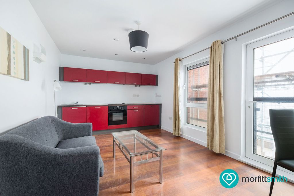 Property photo 2 of 12