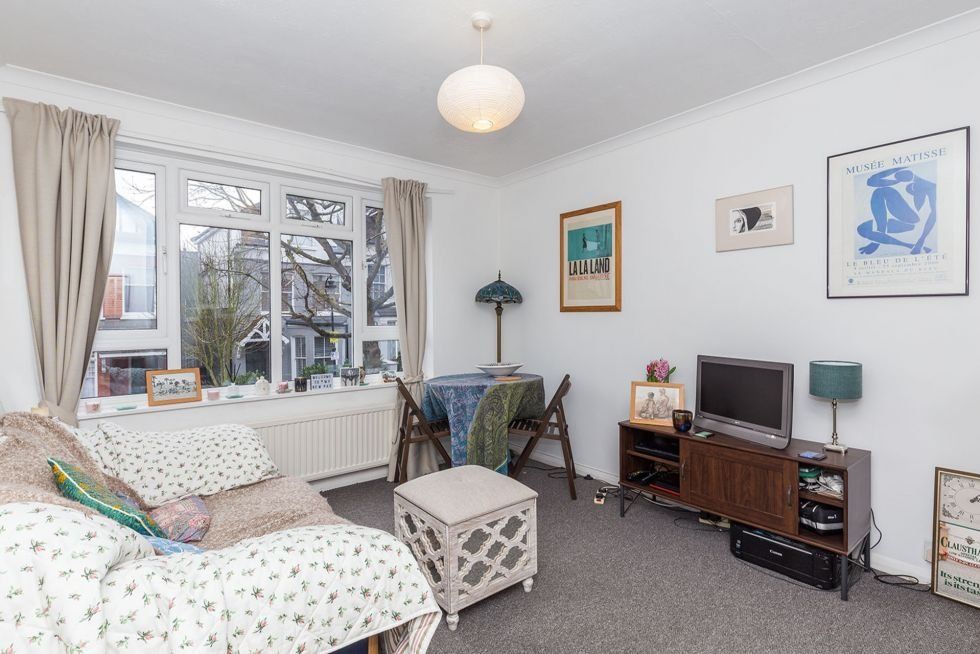 Property photo 2 of 7