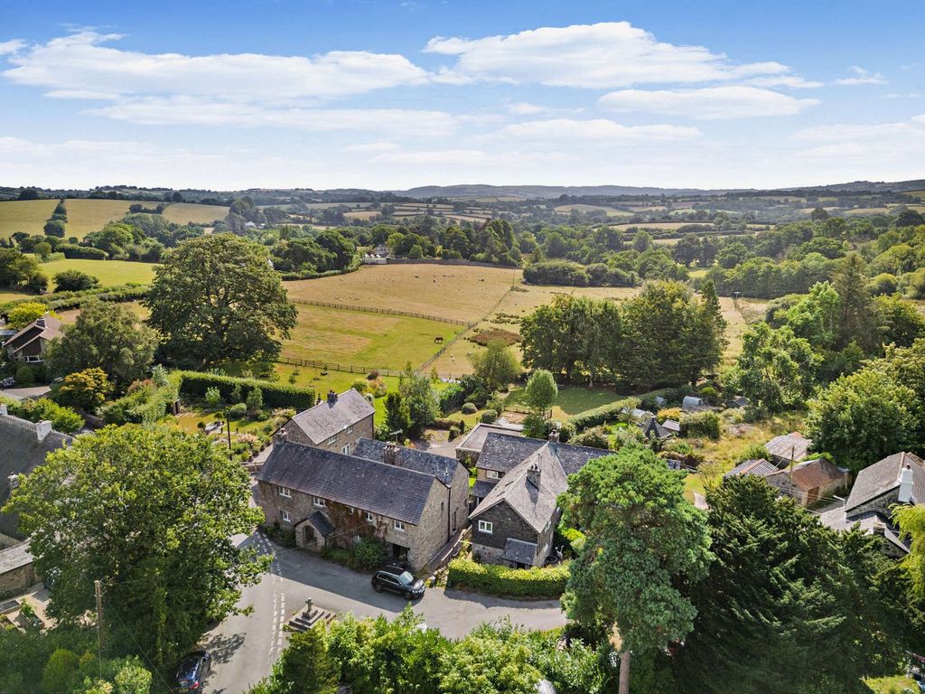 Property photo 1 of 18 Barn End