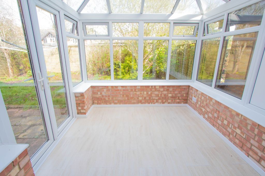 Property photo 3 of 12 Conservatory