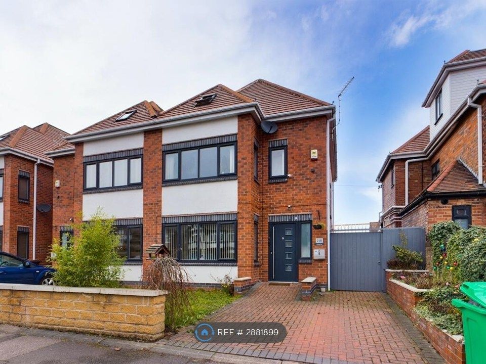 Property photo 1 of 35