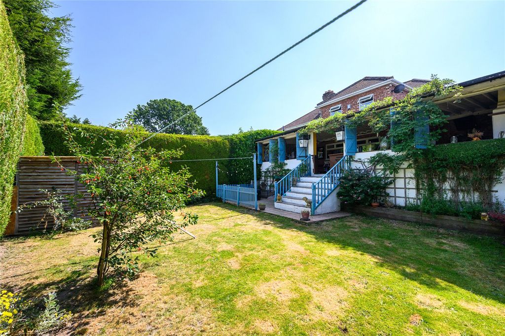 Property photo 3 of 41 Picture No. 33