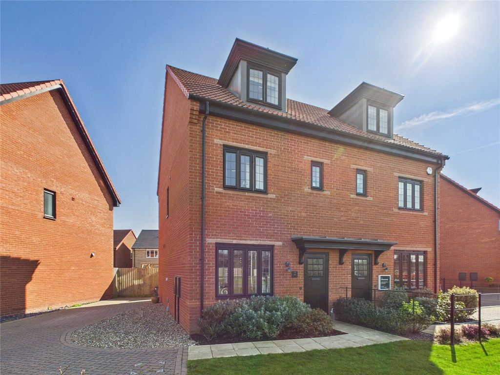 Property photo 1 of 20 Picture No. 13