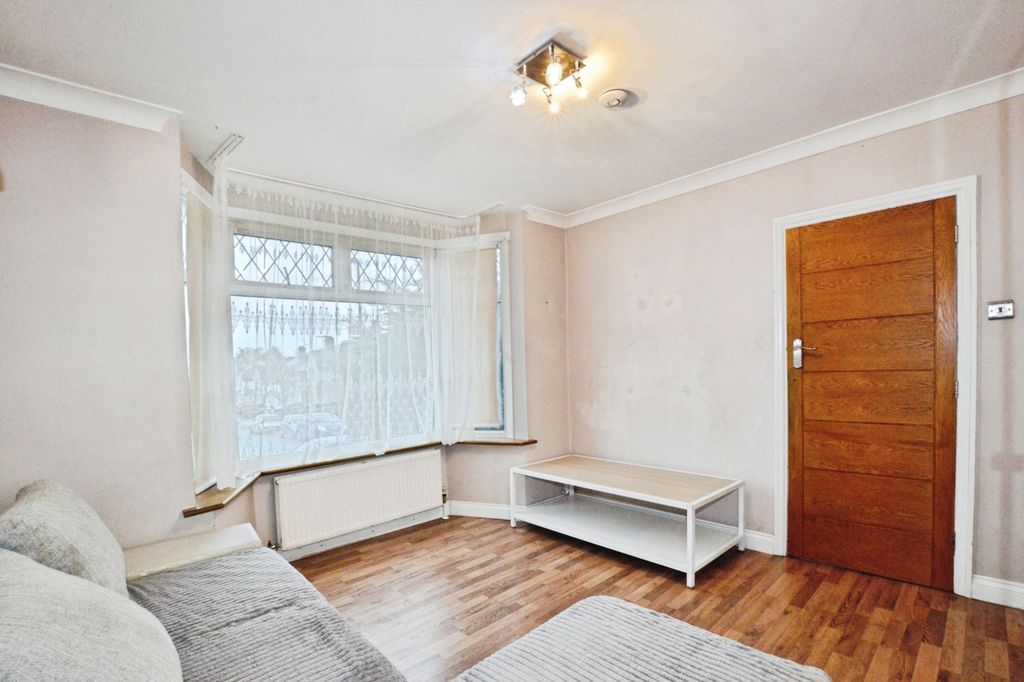 Property photo 3 of 20 109Bbb41-Dsc_1053