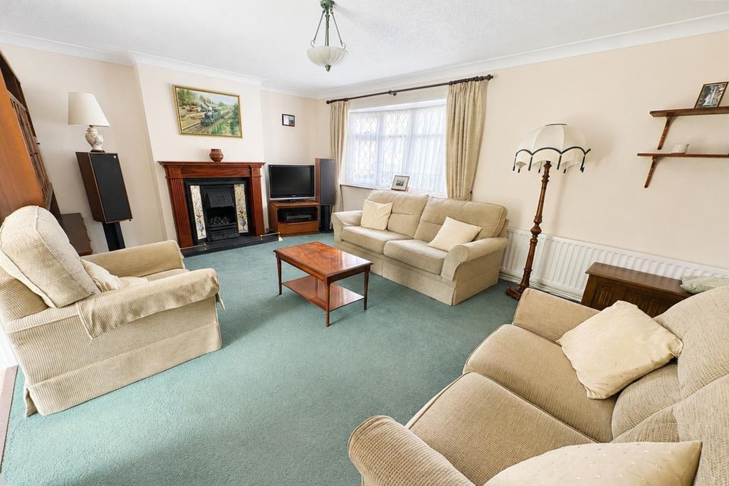 Property photo 3 of 15 5192147