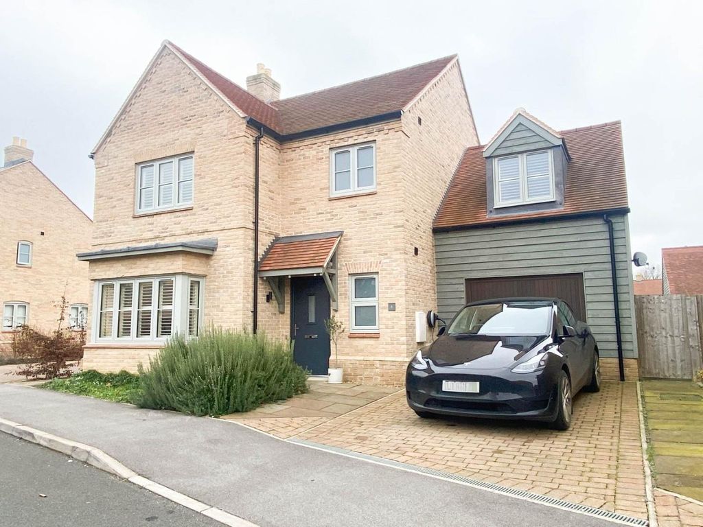 Property photo 1 of 18 16885Ccb-Fc90-49E4-8Bf9-d542Af0c2c94.Jpg