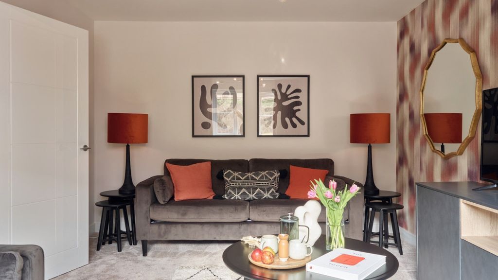 Property photo 3 of 11