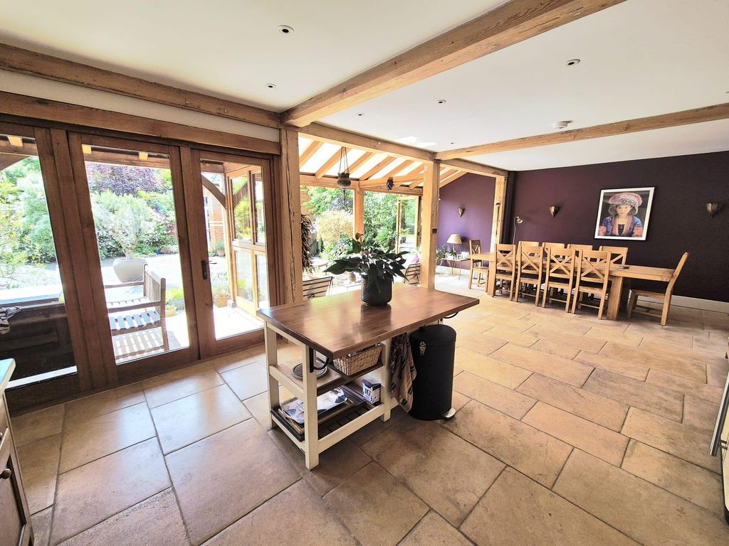 Property photo 1 of 24 Image