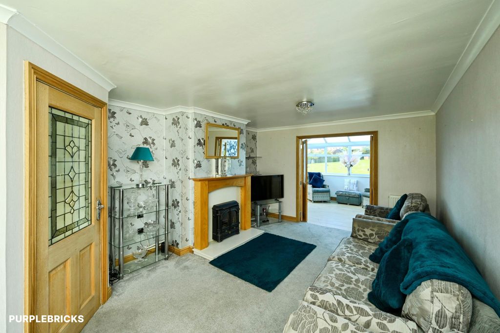 Property photo 3 of 29