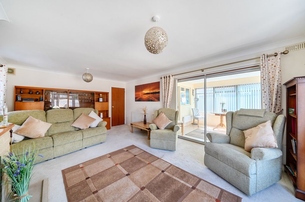 Property photo 3 of 23 1488835-19-6A576E...