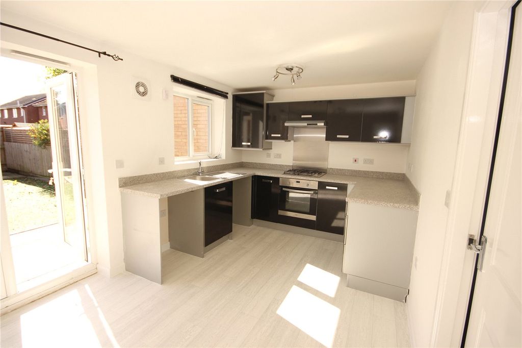 Property photo 1 of 11 Picture No. 05