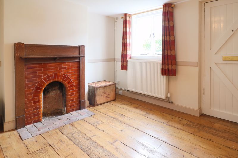 Property photo 2 of 8 Photo 2