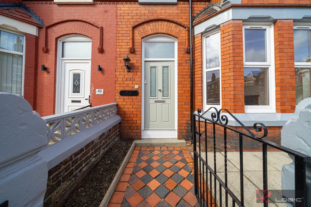 Property photo 1 of 24