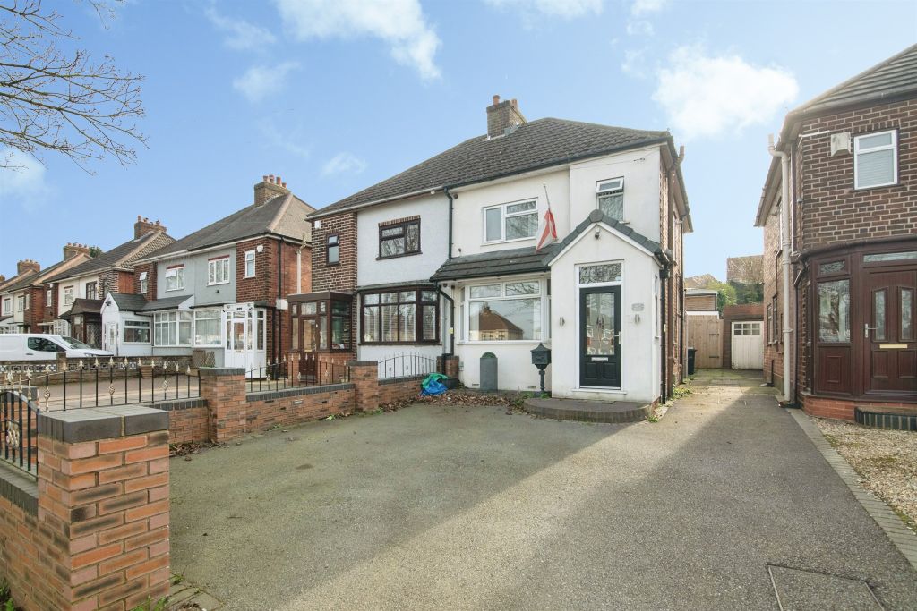 Property photo 2 of 20