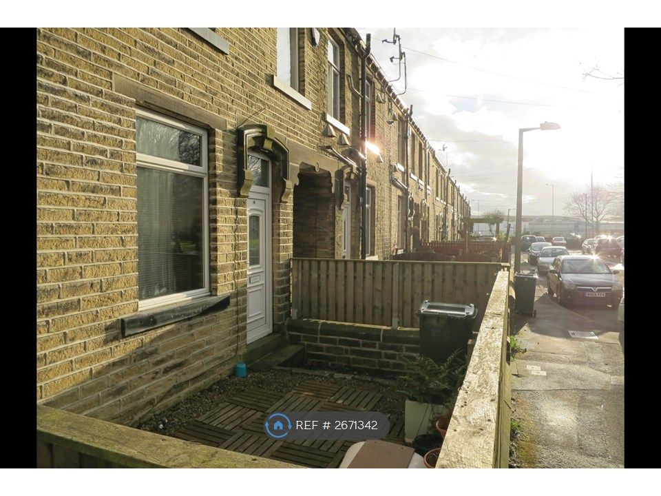 Property photo 3 of 28