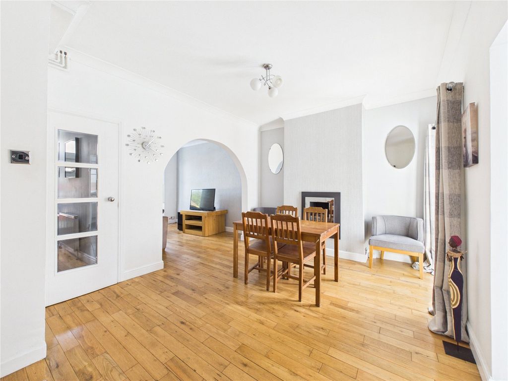 Property photo 1 of 14 Picture No. 39