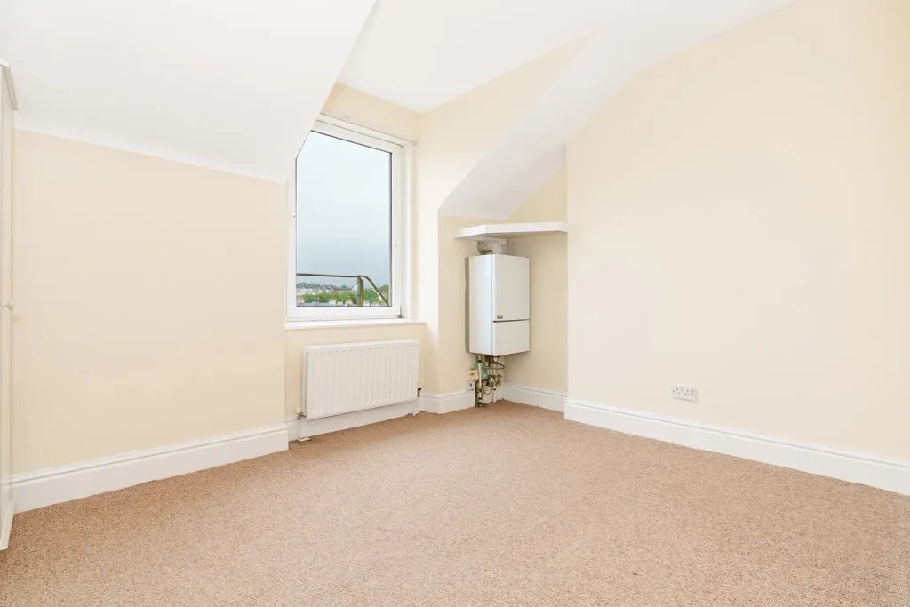 Additional image 5 of 2 bed flat for saleFlat 4, 12 Derby Road, Douglas IM2
