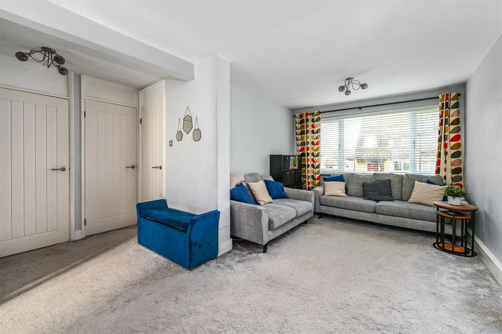 Property photo 3 of 13 Picture No. 10