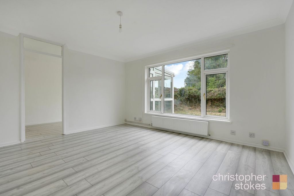 Property photo 3 of 13 3844754