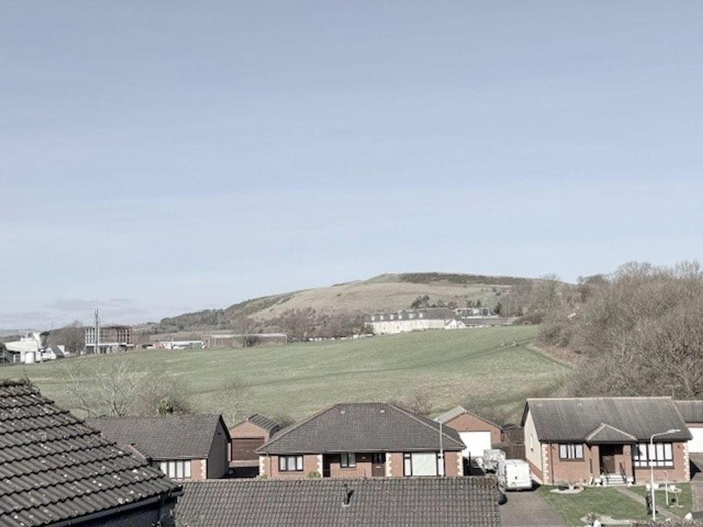 Property photo 3 of 30