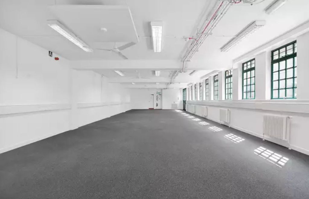 Property photo 3 of 8