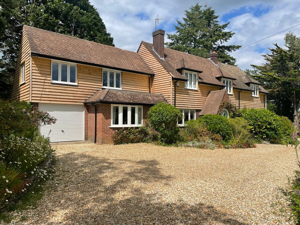 Property photo 1 of 24