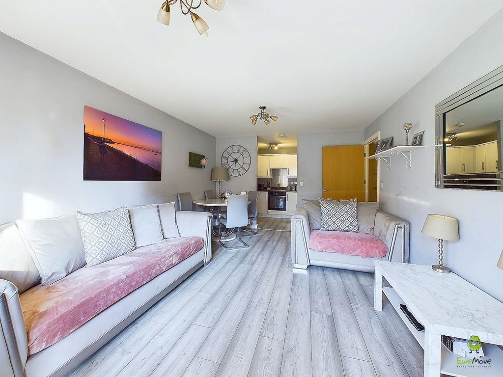 Property photo 1 of 11 Presented By Nicoleta At Ewemove Bexleyheath And D