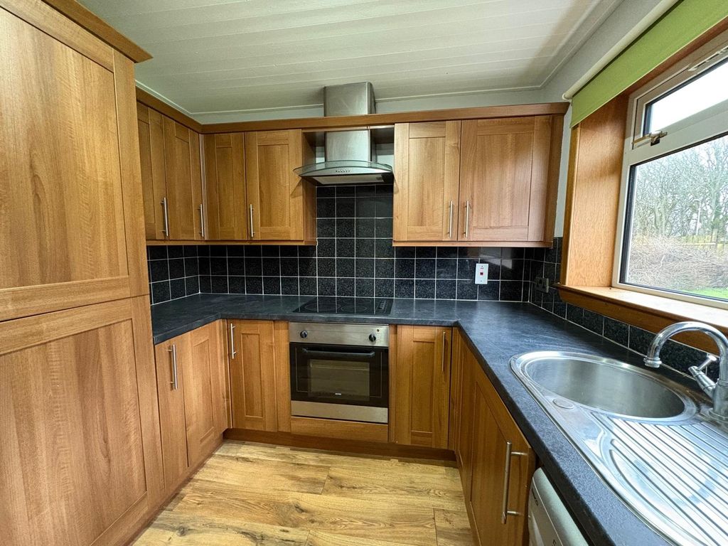 Property photo 3 of 6 Photo 3