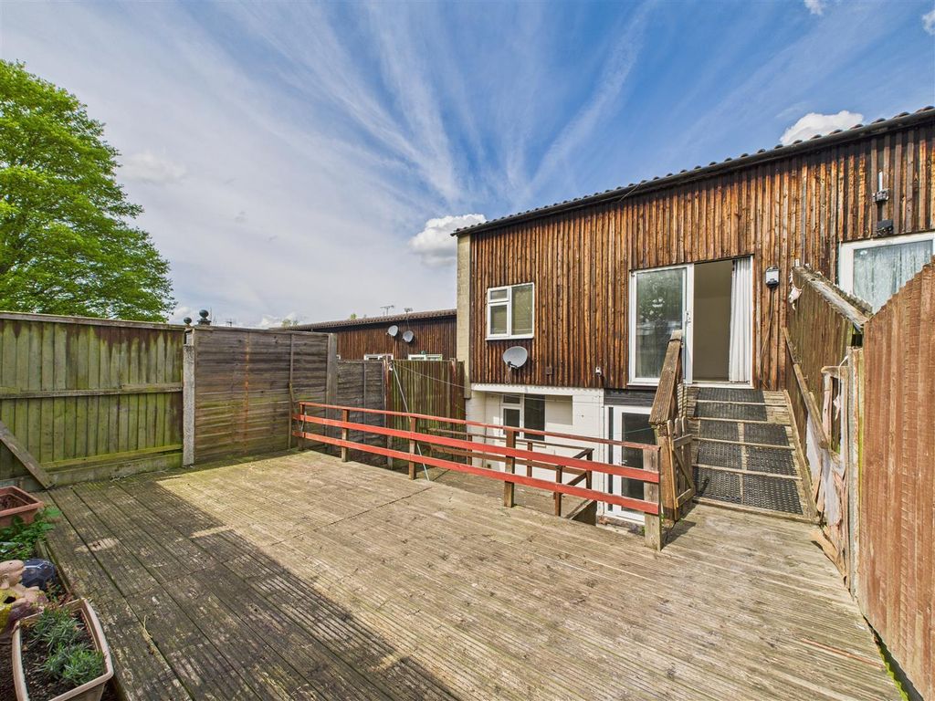 Property photo 3 of 13