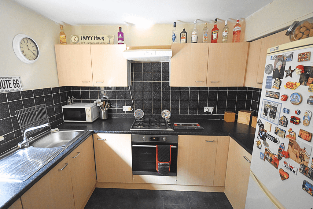 Property photo 3 of 9