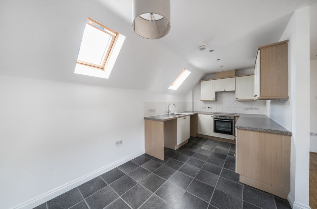Property photo 2 of 13 1349928-1-68bae19c295d7