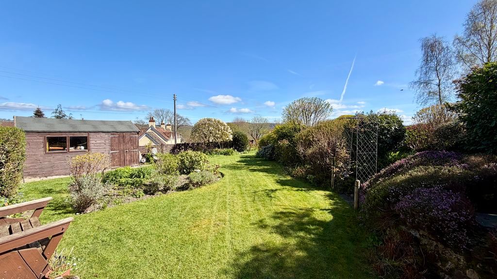 Property photo 3 of 25 Garden