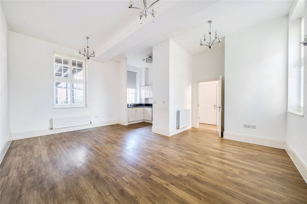 Property photo 2 of 13 Picture No. 07