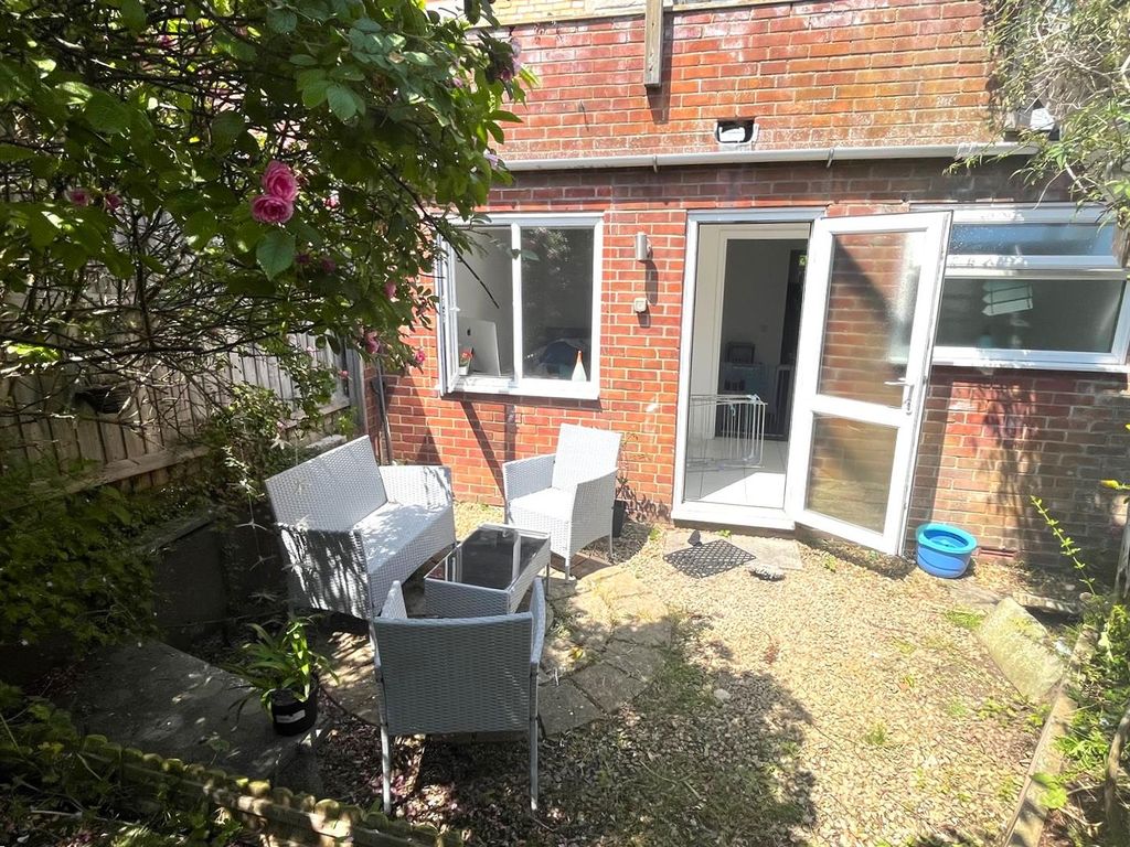 Property photo 2 of 17 4237 Rear.Jpg
