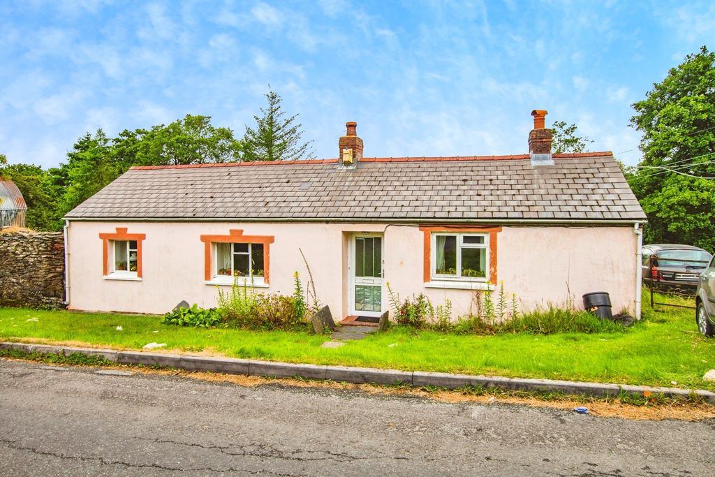 Property photo 1 of 19 Photo