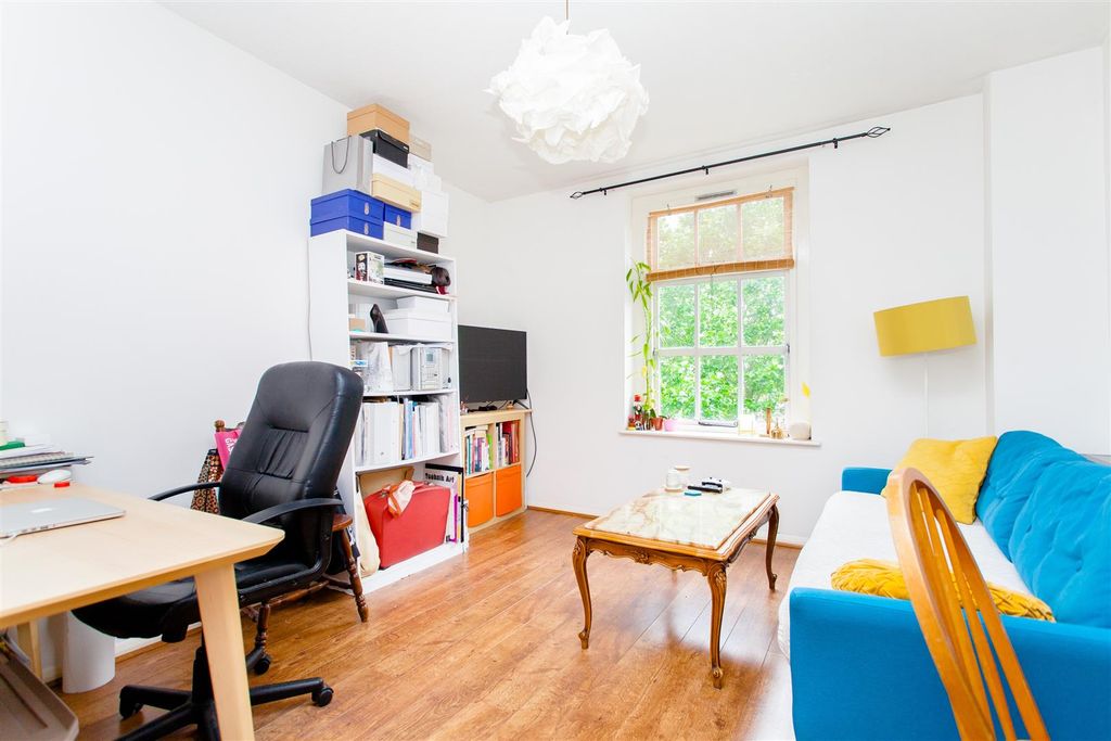 Property photo 2 of 9 Reception Room