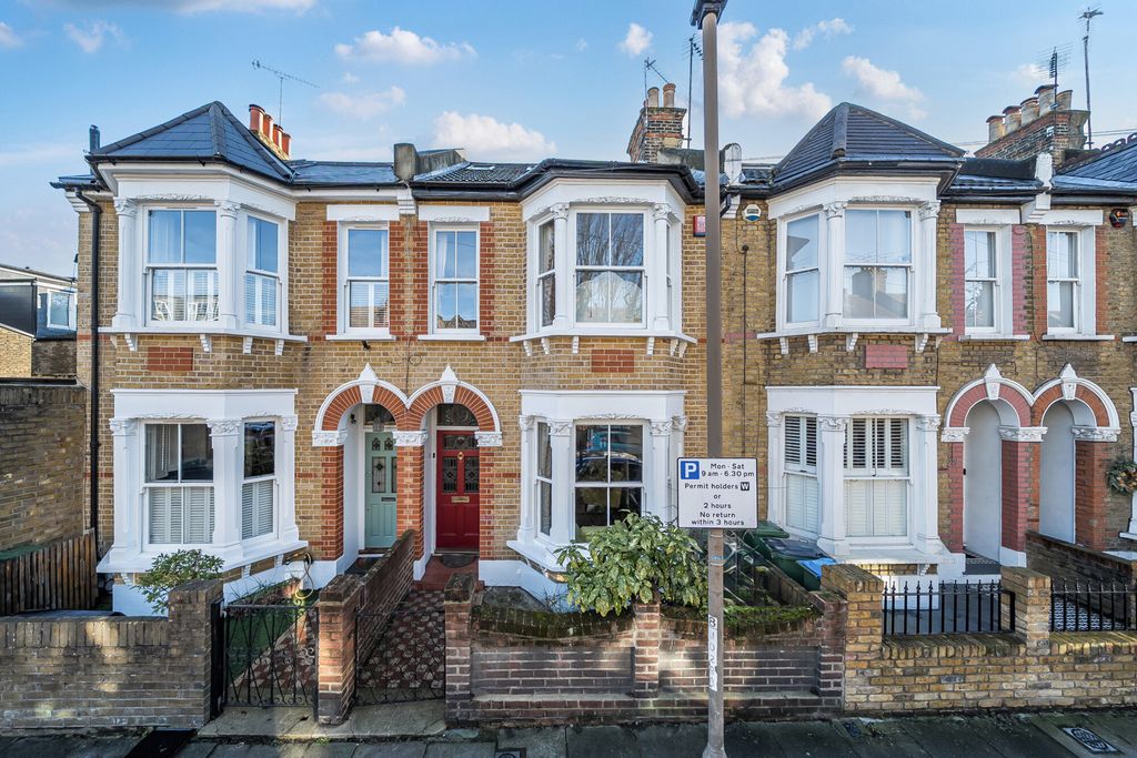 Property photo 1 of 31 1399790-2-6967B3B...