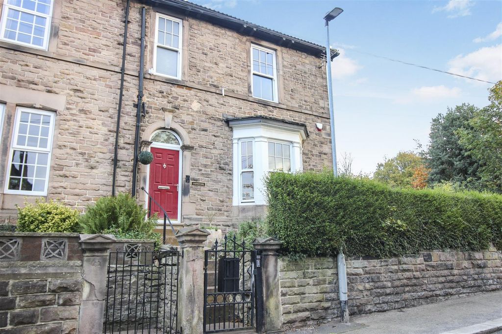 Property photo 1 of 29 Tlc_9F81311c-54E4-439A-889c-13B7d73Ae386_Eba42cd.J