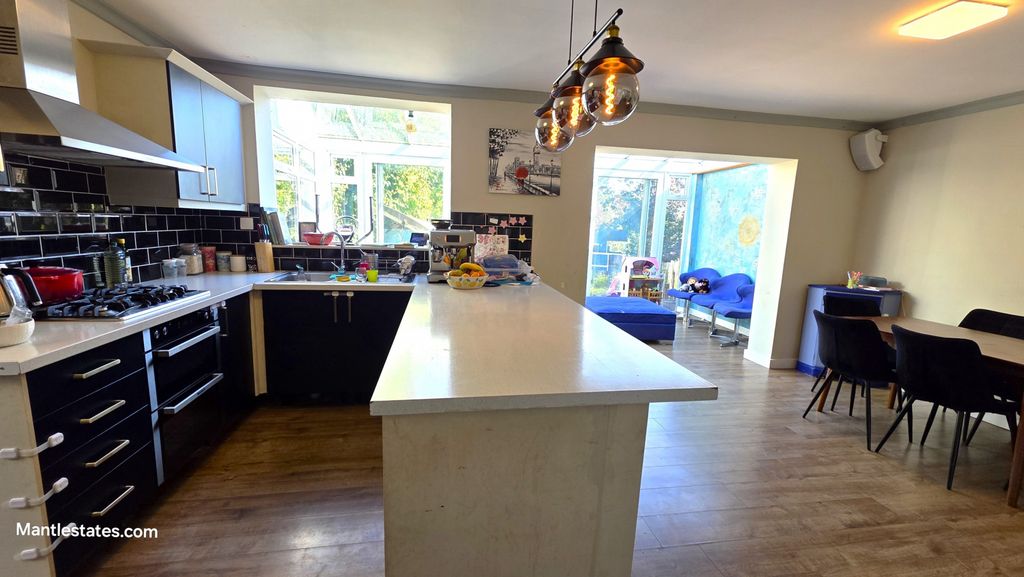 Property photo 2 of 17 Kitchen - Dining