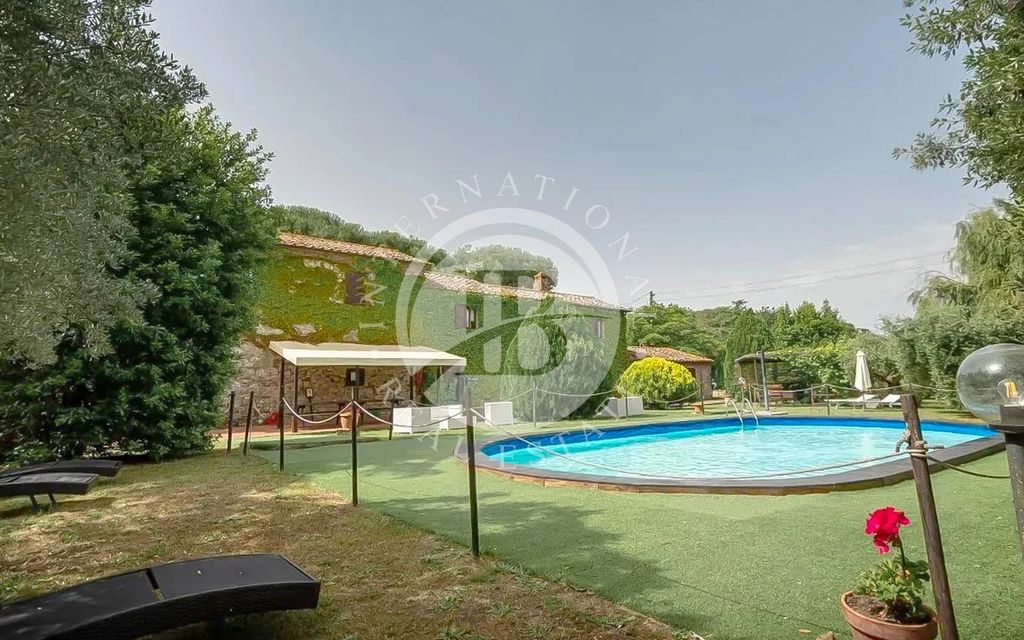 Property photo 3 of 24