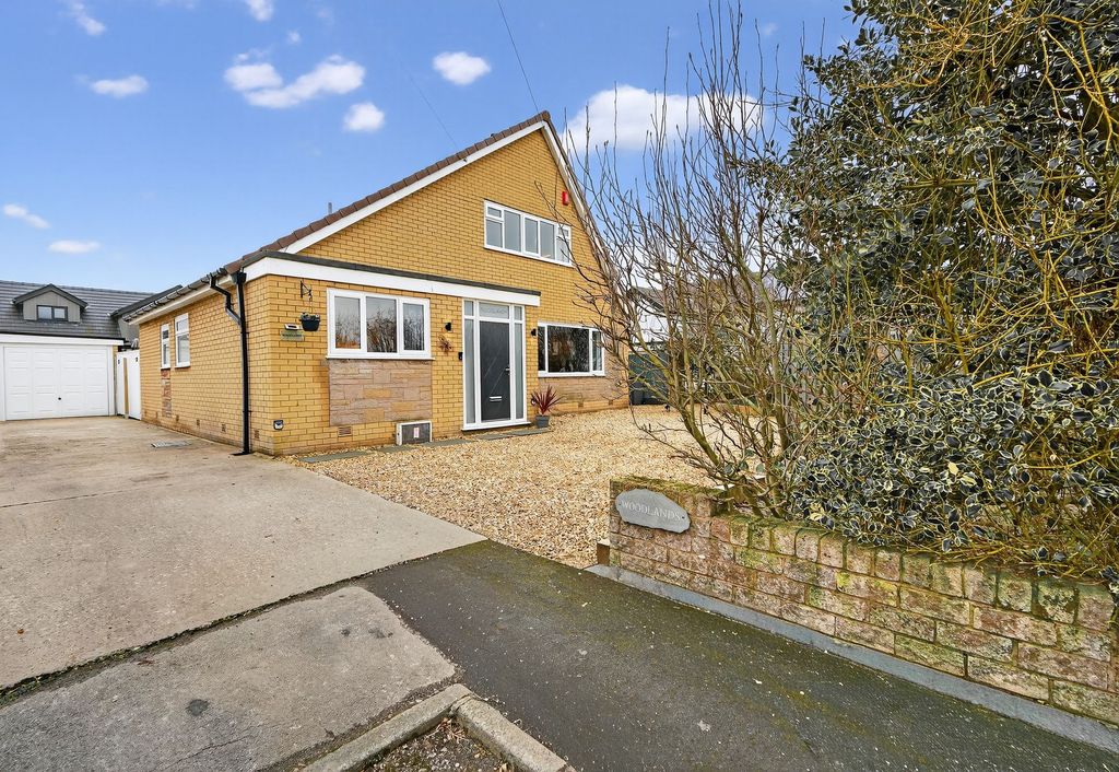 Property photo 1 of 55