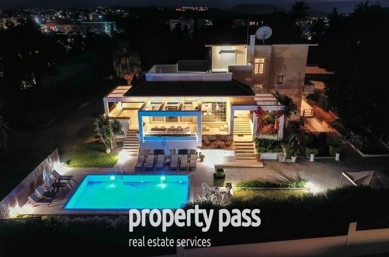 Property photo 1 of 25