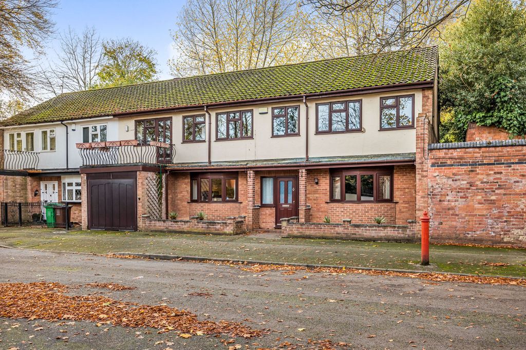 Property photo 1 of 23