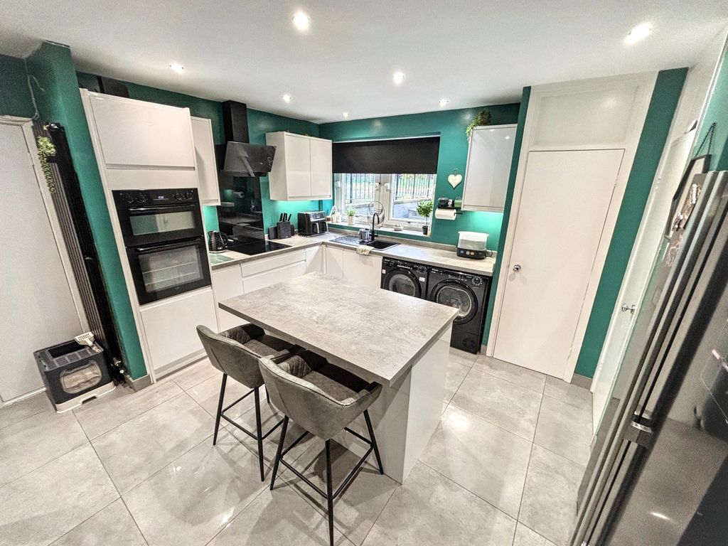 Property photo 1 of 14 Img_4436