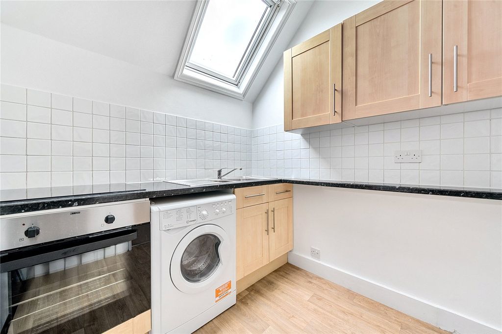 Property photo 3 of 15 Picture No. 15