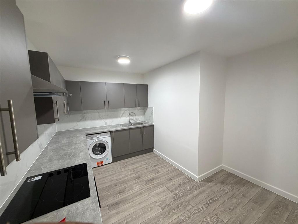 Property photo 3 of 3 Liverpool Road Kitchen.Jpg