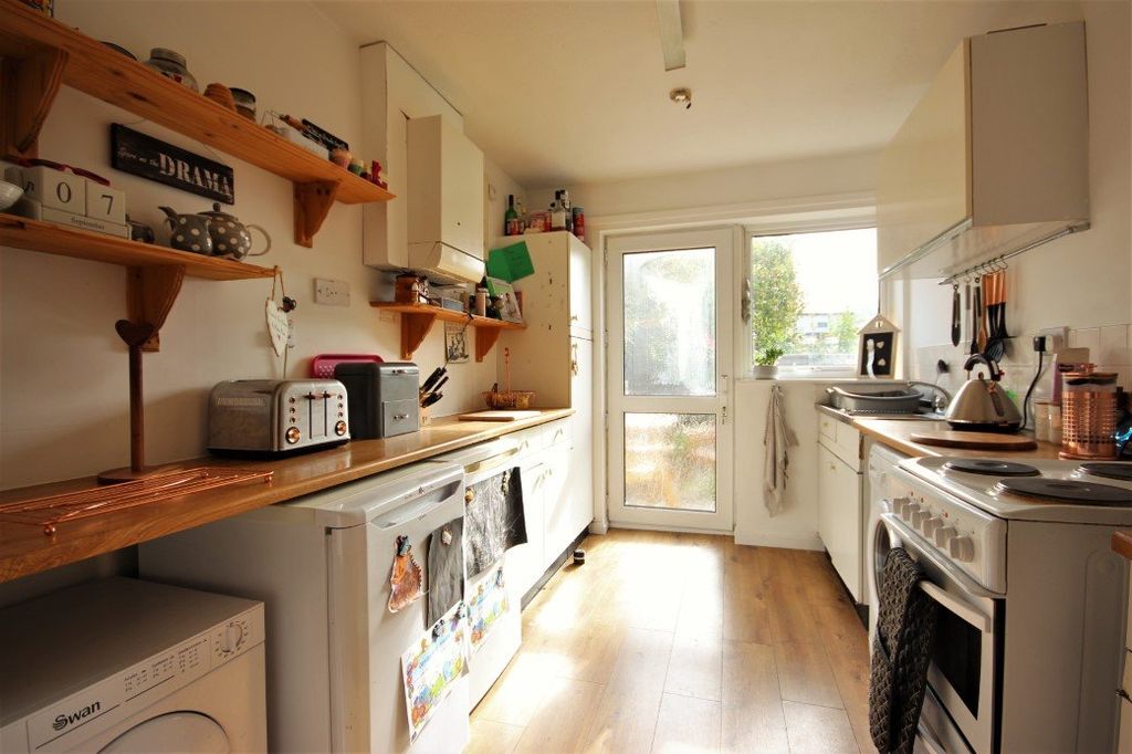 Property photo 2 of 5 Picture No. 03